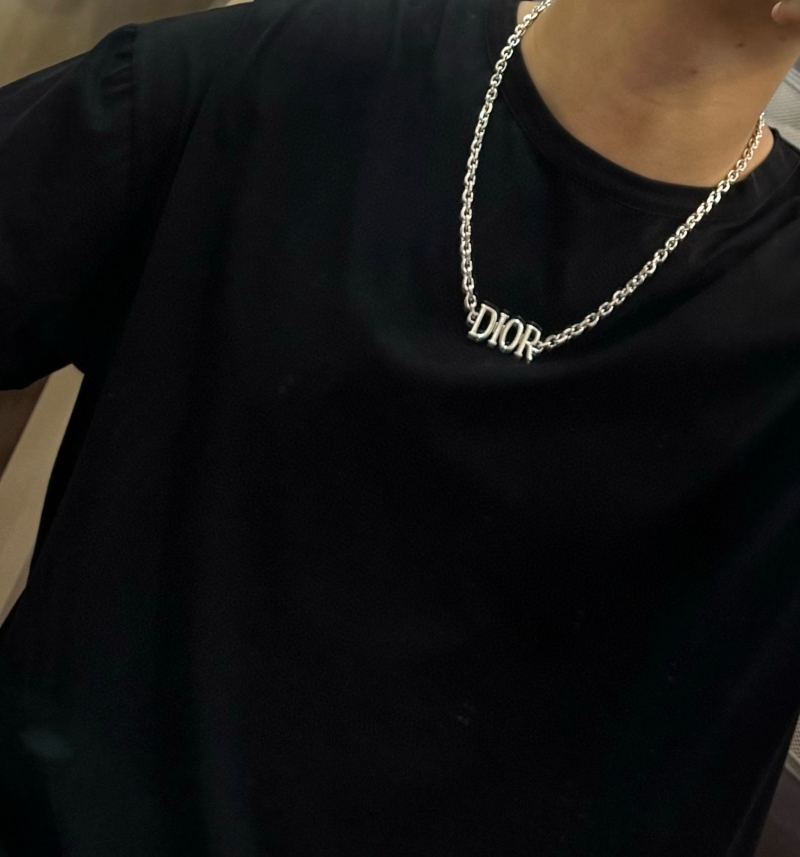 chr1st1an D10r necklaces